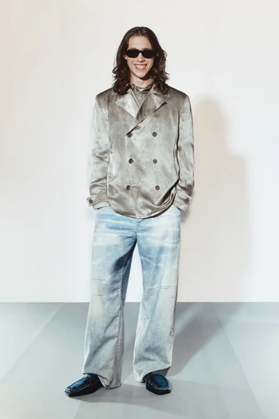 Look 9